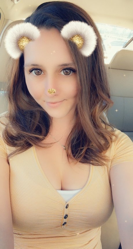 Tina Sky 裸のスター 画像