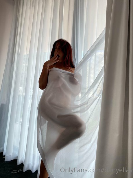 Danielley Ayalaa ポルノスター 可愛い 画像