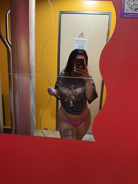 Danielle Cohn スター ヌード 写真
