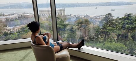 Serena Kaur Mann 美しいモデル 写真