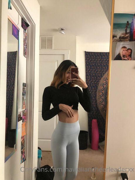 ティーンフィスティングオンリーファンズ ホットヌード 写真