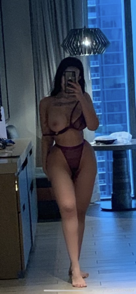 3nudz セックスモデル 写真