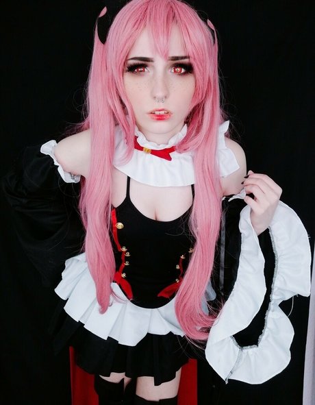 Liinowitsch エロティックモデル 写真