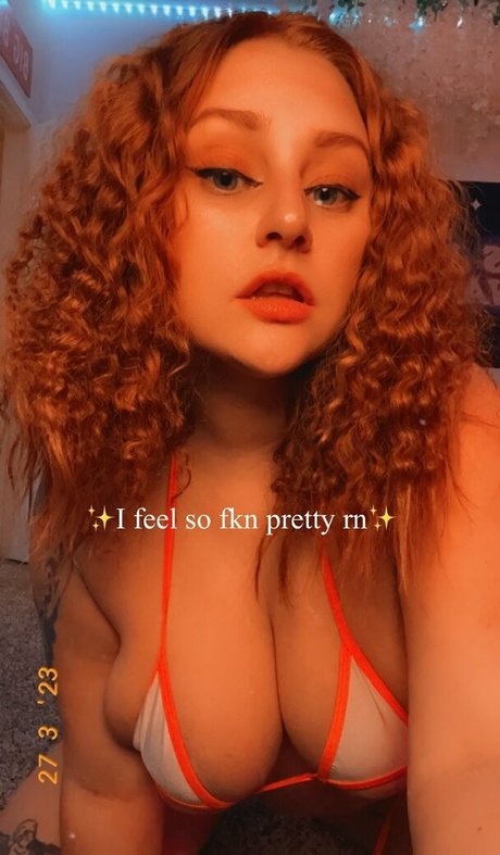 Katrina Marie XXXモデル 写真