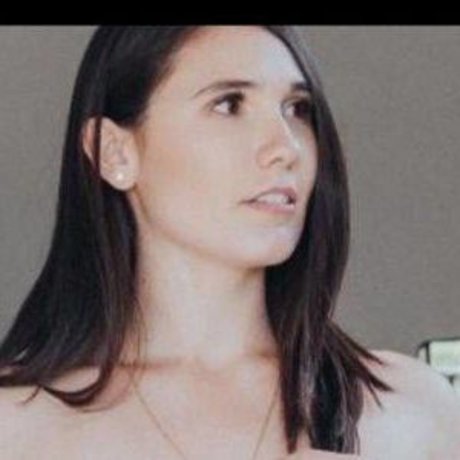 Caro Trueba 完璧なモデル 写真