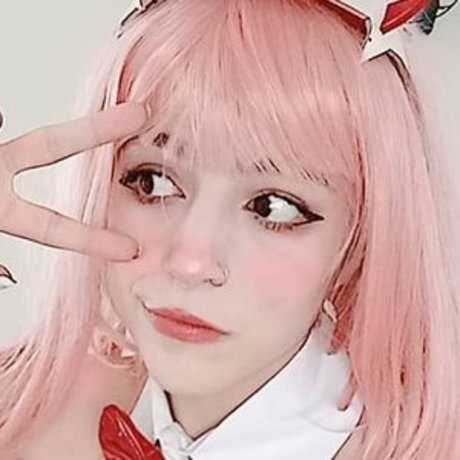 Aru 美しいポルノスター 写真