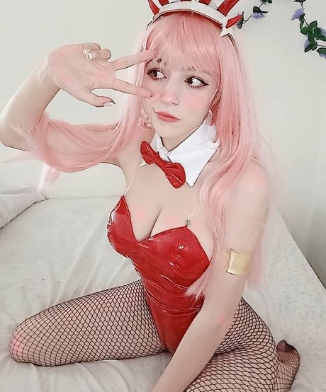 Aru ポルノスター セクシー ギャラリー