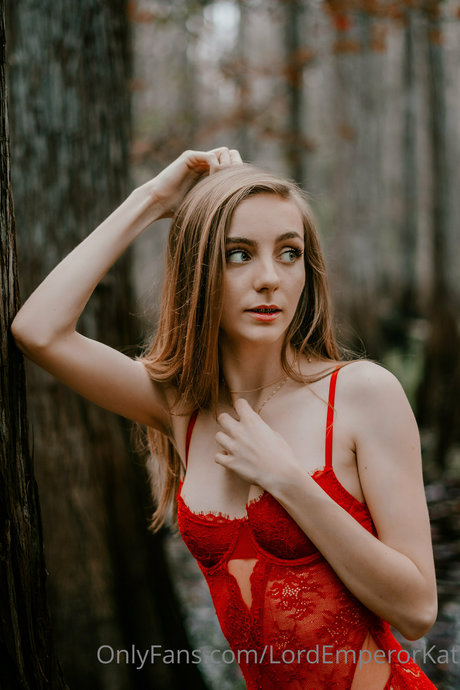 アジア人オナニーオンリーファンズ ホットセクシー 画像