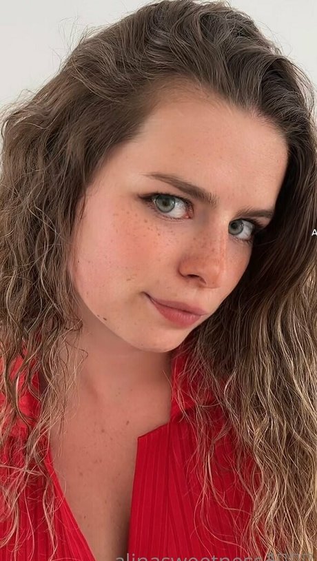 alinasweetness セクシーモデル 写真