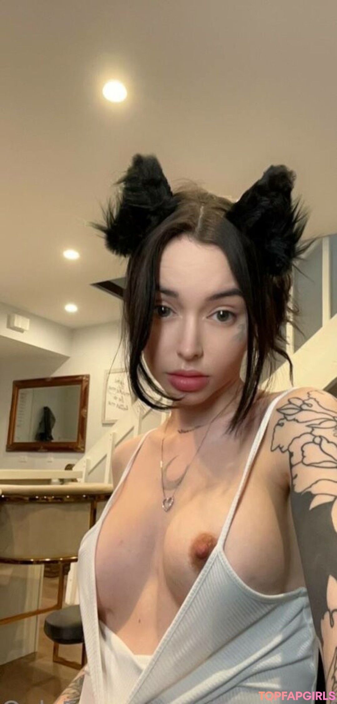 Stormy Summers 無料モデル ギャラリー