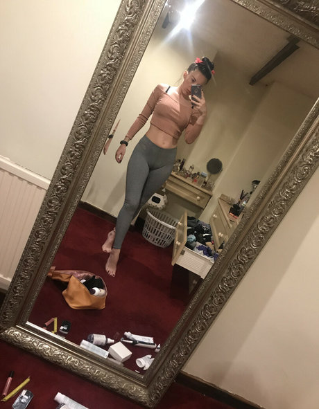 Sophia Smith 素敵なモデル アーカイブ