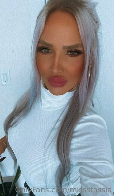 missstassia 最高のスター 写真