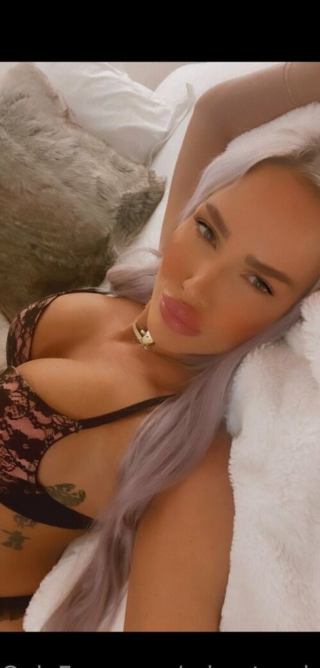 missstassia 裸の女優 画像