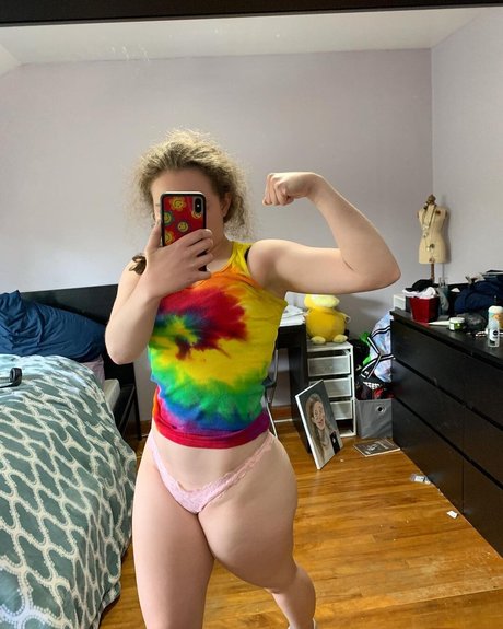 Alyssa Cleversey xxx女優 写真