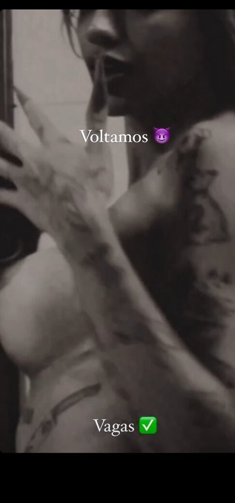 フェイシャルオンリーファンズ ホットポルノ 写真