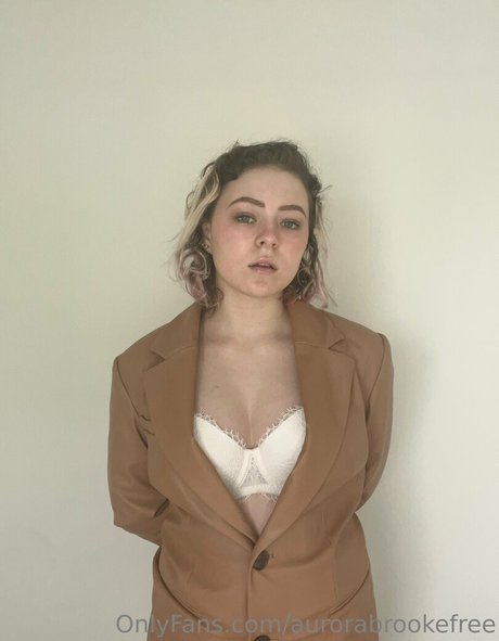 ストリッパーオンリーファンズ 美しいポルノ 写真