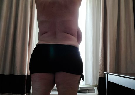 bustybigbootyjudy セクシーなスター 写真