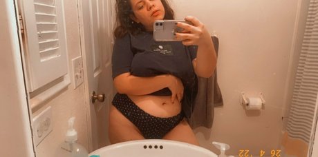 just peachpievip 独占女優 写真