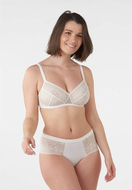 Sabrina Laporte スター ヌード 写真