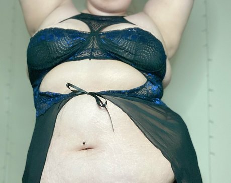 misshoneycatt セクシーなスター 写真