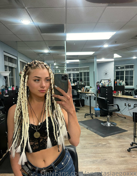 anastasiaegoxxx 美しいモデル ギャラリー