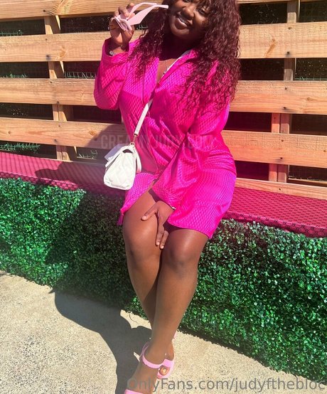 judyfthebloc 裸の女優 ギャラリー