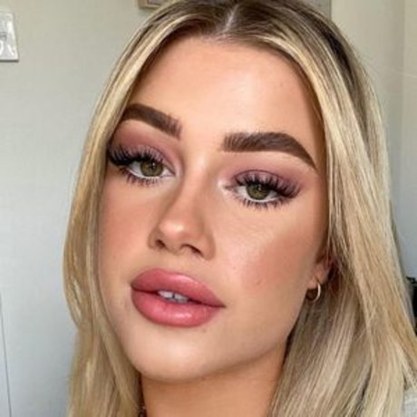 Tameeka Kerr 美しいスター 写真