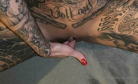 followjuliajasmin アダルトモデル 画像