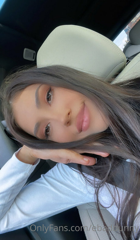 ebadbunny ポルノ女優 画像