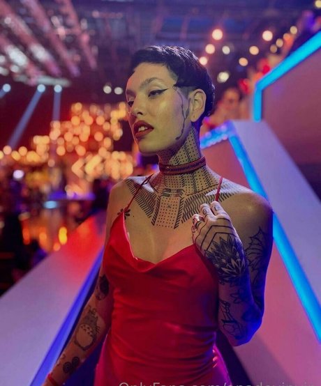 anadevinvip ポルノスター トップ 画像