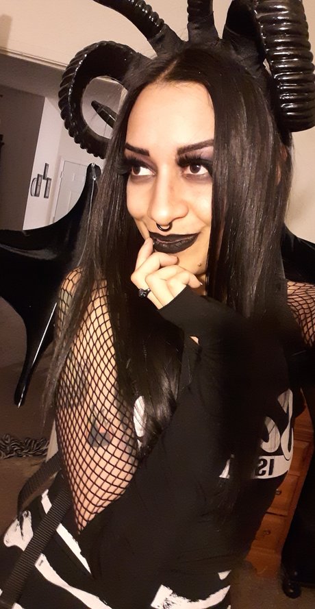 Celina Vila セクシー女優 写真