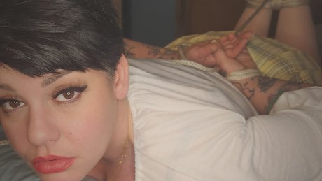 Gianna Hernandez 可愛いモデル 画像
