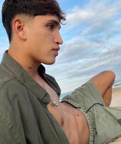 Jose Cardona セックス女優 画像