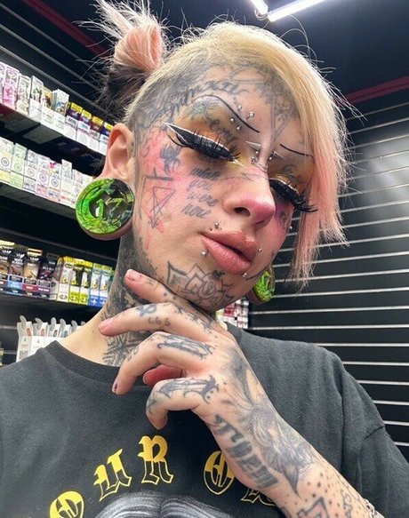 FaceTatMami 完璧な女優 写真