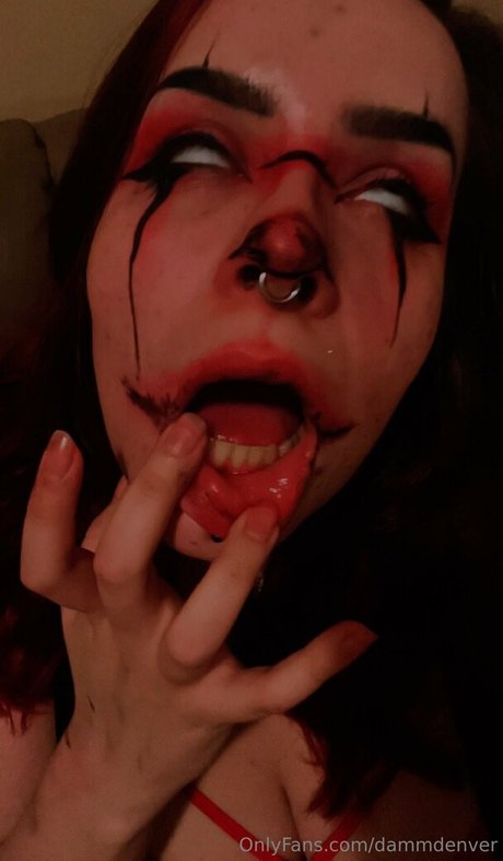 肉厚マンコオンリーファンズ HD 写真