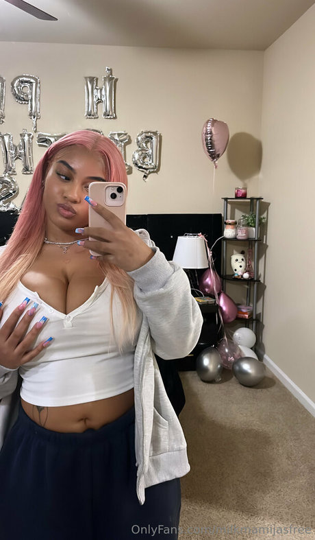 milkmamijasfree HDモデル ギャラリー