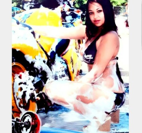 Magan Jade ホットなポルノスター 写真