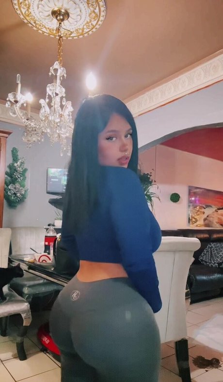 ブラックマジックオンリーファンズ 無料ポルノ 写真