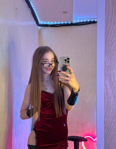 Yglichh ヌードモデル 写真