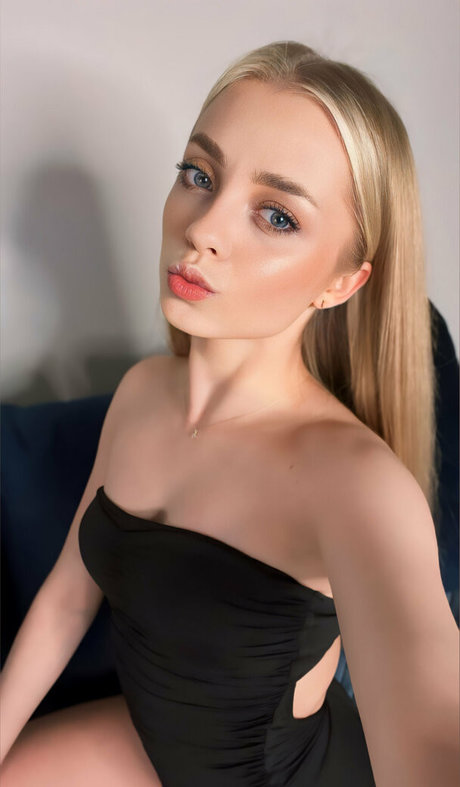 mimi masha ポルノスター 素敵 写真