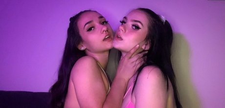 emindica アートモデル 写真