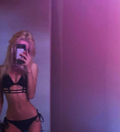 samdubner エロティックなスター 写真