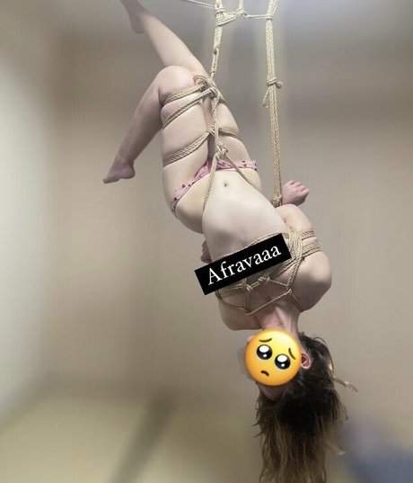 Cutie Afra 美しいポルノスター 画像
