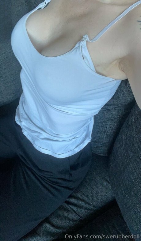 swerubberdoll 完璧なモデル 画像