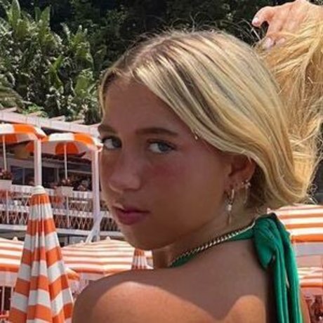 手袋オンリーファンズ ホット裸 ギャラリー