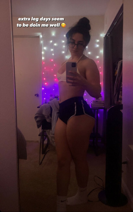 Madie Rummel HDモデル 画像