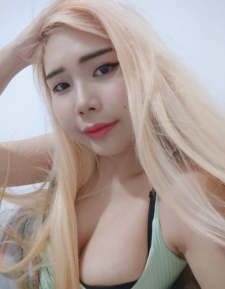 KimLili ポルノスター パーフェクト 画像