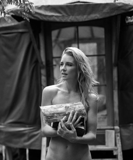 Merel Van Der Wouden HDモデル ギャラリー