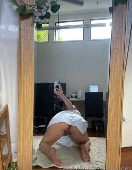 ディープスロート POV オンリーファンズ ホット 写真