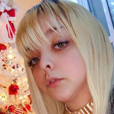 Alice Deschamps 無料のポルノスター 写真